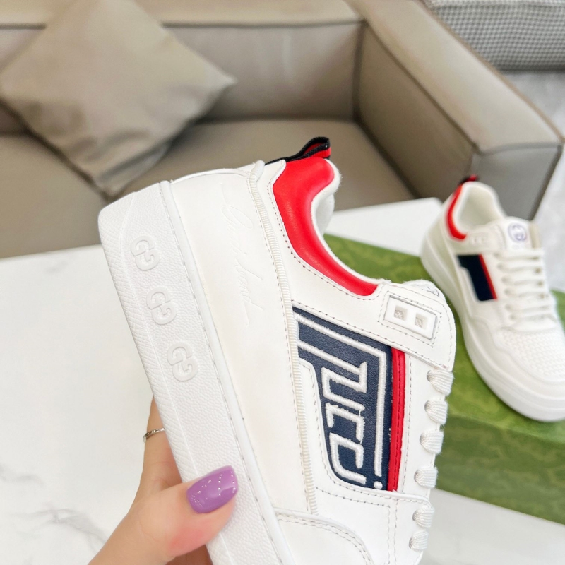 G*u*i casual shoes